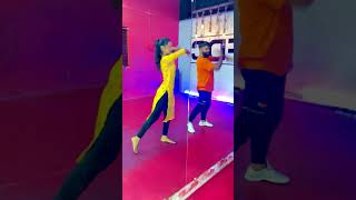 #dancevideo #bhojpurisong #viralvideo #shilpi #pawansingh #youtubeshorts