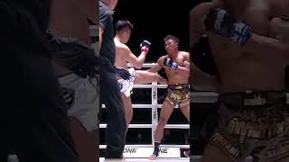 クラップダムが強烈な左フックをセンマニーに打ち込む🥊💥