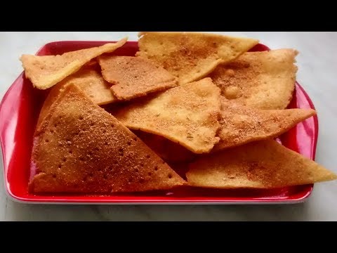 Cornmeal chips. Homemade tortilla chips. Christmas recipe. Cornmeal chips. Homemade tortilla chips. Christmas recipe.