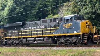 CSXT Stack-train with SCL 1967 Heritage Unit