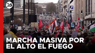 Miles de personas marchan por las calles de Bruselas exigiendo un alto el fuego permanente en Gaza