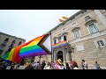 No, el Supremo no prohíbe exhibir la bandera LGTBI en edificios institucionales como dice Vox - ARV