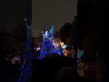 雨の中でドリームライツ！・1　東京ディズニーランド　エレクトリカルパレード・ドリームライツ　2022年5月　tokyo disneyland electrical parade dreamlights