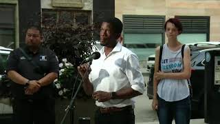 St. Paul Mayor Melvin Carter discusses living conditions at Lowry Apartments