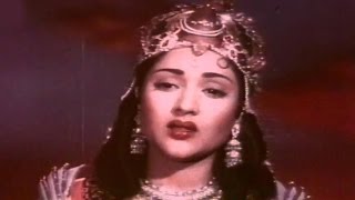 Mera Badli Mein Chup Gaya Chand Re - Lata Mangeshkar - Nagin Song