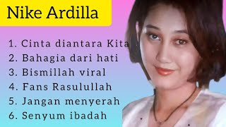 Nike Ardilla cinta diantara Kita versi 1