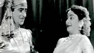 Jahan Main Jaati Hoon - Raj Kapoor, Nargis, Lata, Manna Dey, Chori Chori Song