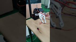 KATECH Life) Robot arm open loop control using python 1