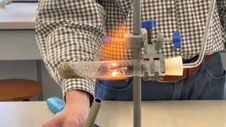 Reaction of magnesium with steam