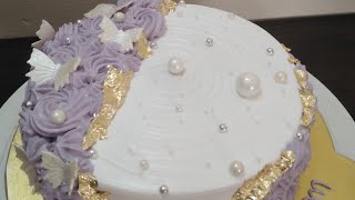 simply elegant cake design tutorial  #whippedcream #cakedesign #cakedecorating #levendercolour