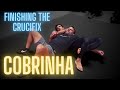 Cobrinha, finishing the crucifix