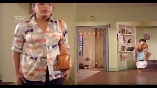 Dr. Rajkumar Goes To Change Dress Without Knowing The Presence Of Heroine | Comedy | Vasantha Geetha