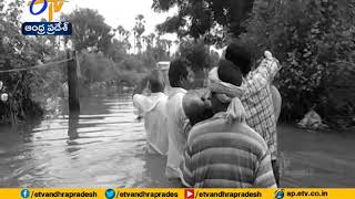 Krishna \u0026 Guntur Areas Fearing | from Prakasam Barrage Gets Huge Inflows | After Heavy Rains