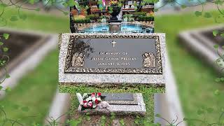 Elvis Presleys Grave at Graceland Memphis