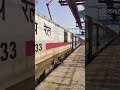 first lhb run 20938 delhi porbandar sf express