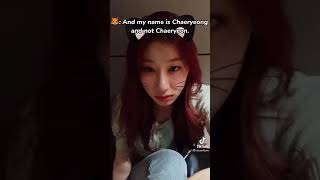 People making fun of Chaeryeong on vlive (prepare to cry)