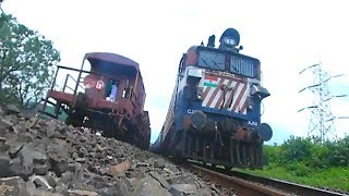 WAG-7 Leading Swarna Rekha Express 360° Video: Indian Railways