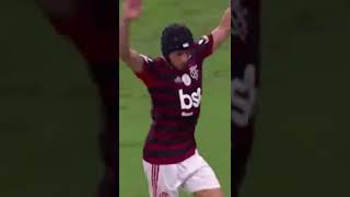 Quem lembra do gol desse jogo do Flamengo