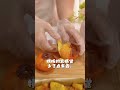 谁发明的烤菠萝？ 我想要个已看乱回的评论区。。。。 抖音美好食光