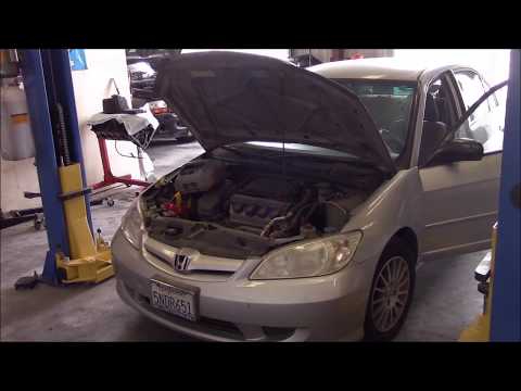 Clutch Replacement pt.1 (2005 Honda Civic) Clutch Replacement pt.1 (2005 Honda Civic)
