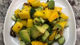 How to make a refreshing mango, avocado and cucumber salad