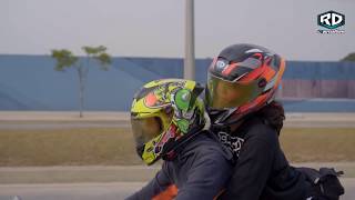 รีวิว Random Helmet CZ R