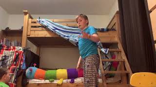 How to make a gaming Fort out of your bunk Bed or a loft bed