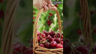 चेरी खाने के 10 जबरदस्त फ़ायदे । cherry benefits in hindi ! #shorts #fit2fight