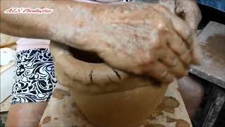 COMO FAZER VASO DE BARRO - DONA MARIA -  ÁGUAS FORMOSAS - MG #vasosdebarro #oleiros