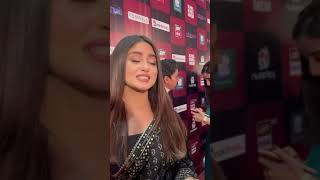 Sajal Aly Is So Energetic While Giving Interview At Premier Of He Movie Khel Khel Mein |