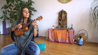 Renee Sunbird - Sita Ram Jay Jay Ram (beautiful Mantra from the Mooji Sangha)