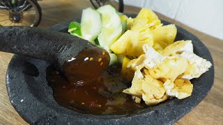 RUJAK PETIS ASIN TRADITIONAL INDONESIAN FOOD