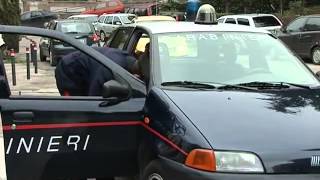 FIAT PUNTO I SERIE dei carabinieri in sirena