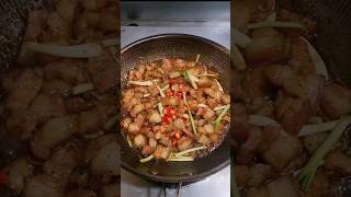 thịt ba chỉ kho nước mắm ăn hết rồi cơm