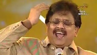 Saththam Illaatha Thanimai Kettaen Song by S.P.Balasubrahmanyam Sir | SPB Tamil Concert