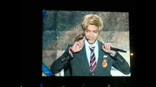 [Fancam] 131001 EXO Kris doing Gwiyomi