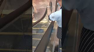 How to clean an escalator the easy way!