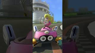 Princess Peach Kisses #shorts #mariokart #princesspeach