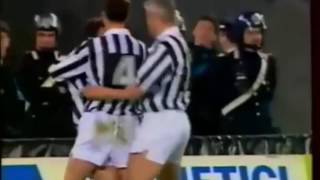 Roberto Baggio - Juventus 2x1 PSG (1993) 1