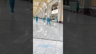 Mashaallah Nice job In cleaning Work In Makka #trending