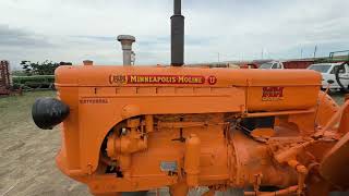 MINNEAPOLIS MOLINE U TRACTOR For Sale