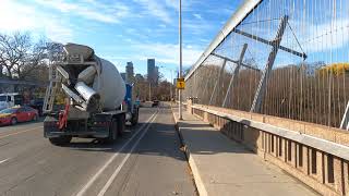 A bike ride between Sherbourne and Broadview stations in Toronto (raw footage)