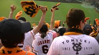 2018 7/18 甲子園球場にて　1回　陽のタイムリー３塁打