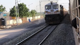 14888 BME RKSH Express crossing with 19226 JAT-JU Express in PLANA Railway station