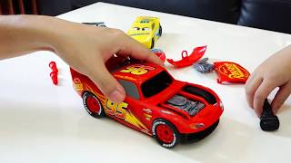 맥퀸 조심해! 예준이의 디즈니 카 자동차 장난감 전동 공구놀이 타요 버스 수리놀이 Mcqueen be Careful Disney Car Toy Repair Wheel