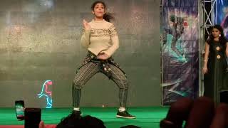 Etv dj dancer aqsa Khan is performing allu arjuns Telugu song (Andhra Pradesh in vishakapatnam) ETV
