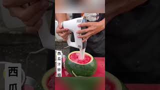 街头鲜榨西瓜汁 Fresh Watermelon Juice on the Street! 🍉🥤 #StreetFood #FreshJuice #SummerVibes