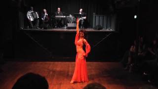 Katie Alyce Belly Dancer London performing Zey Al Assal