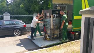Saving a 1.4 million $ computer from beeing trashed