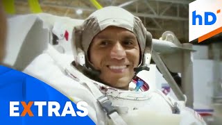 NASA elige a un astronauta salvadoreño para su equipo | hoyDía | Telemundo